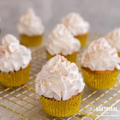 Cupcake Vormpjes PME Goud 30 stuks