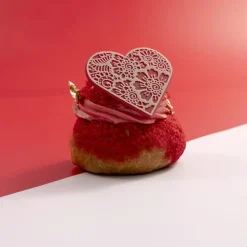 Dobla Chocoladedecoratie Lace Hart Rood / Wit (96 stuks)