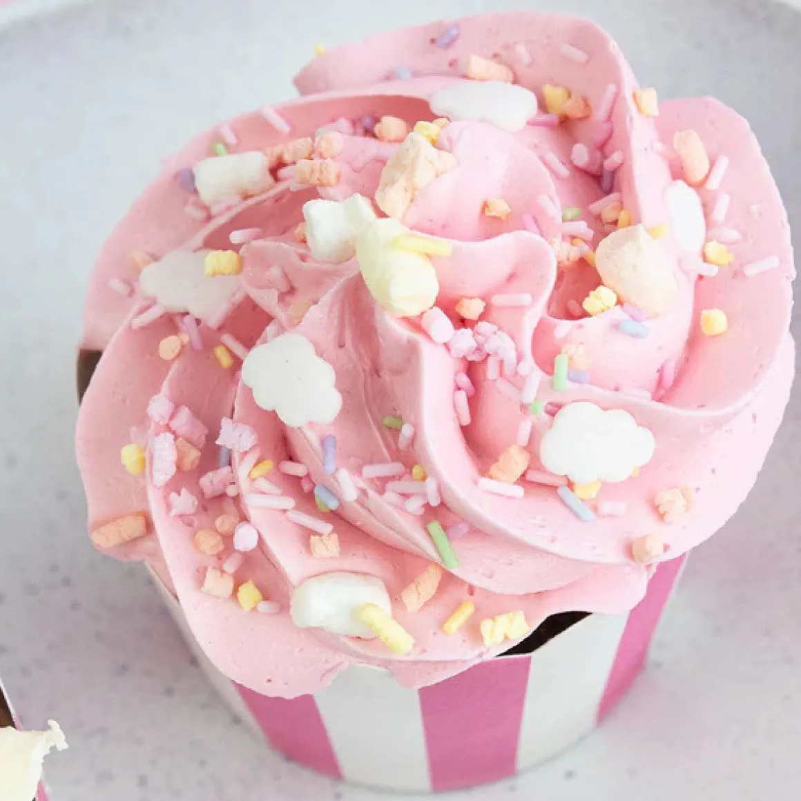 Sprinkles Milkshake Magic Topping 70g**