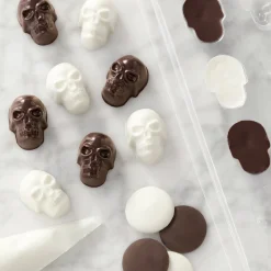 Wilton Plastic Bonbonvorm Doodshoofdjes (24x)
